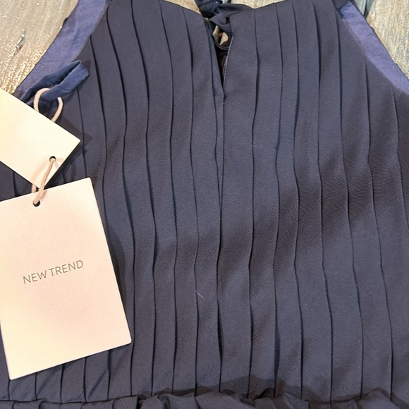 NWT Asymmetrical Chiffon Jr Bridesmaid Navy Dress Halter Spaghetti Straps Size 8 - Picture 14 of 16